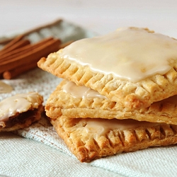 Cinnamon Oatmeal Pop-Tarts