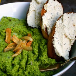 Smashed Peas w/ “Ricotta” Toasts