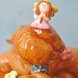 Angel on Croquembouche