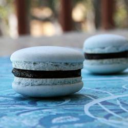 H&B Macarons with Ganache Filling