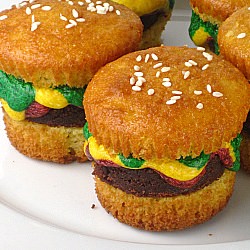 Cupcake “Burgers”