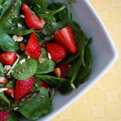 Spinach Strawberry Salad