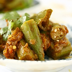 Indian-style Okra with Tomatoes