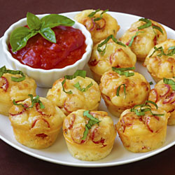 Pepperoni Pizza Puffs