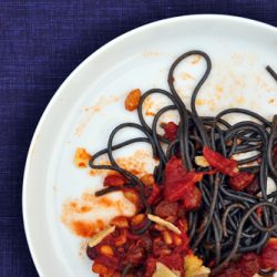 Tomato, Red Wine and Raisin Sauce