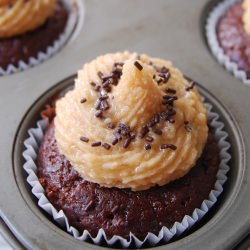 Chocolate Cupcakes w/PB Frosting