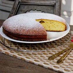 Orange and Almond Cake