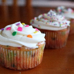 Homemade Funfetti Cupcakes