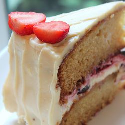 Vanilla Sponge with Fruit