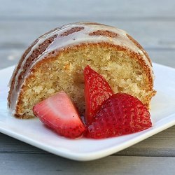 Vanilla Bean Bundt Cake