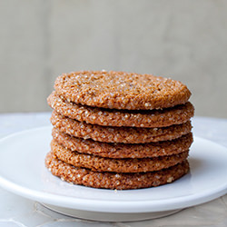 Chewy Molasses Spice Cookies