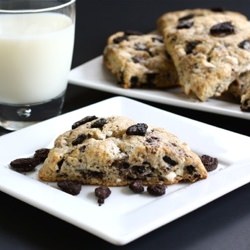 Cookies n Cream Scones