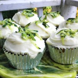 Zucchini Bread Cupcakes