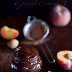 Marmellata di Pesche e Cioccolato