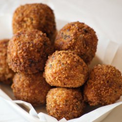 Spicy Shrimp Boudin Balls