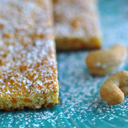 Apricot Cashew Chewy Bars