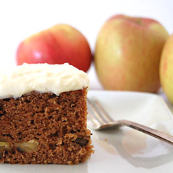 Applesauce Spice Cake