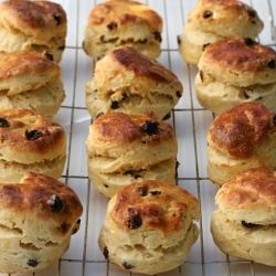 Raisin Scones