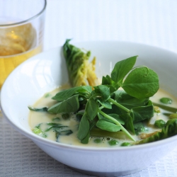 Pea, Lettuce, and Spring Onion Soup