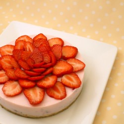 Strawberry Yogurt Cheesecake