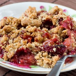 Strawberry Rhubarb Crisp