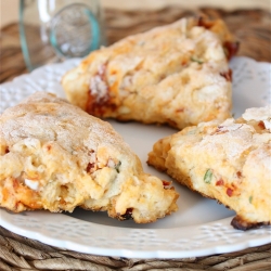 Sun Dried Tomato, Basil, Feta Scone