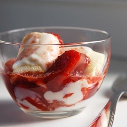 Strawberry & Yogurt Trifles