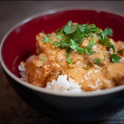 Chicken in Thai Peanut Sauce