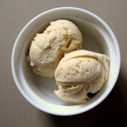 Golden Raspberry Maple Ice Cream