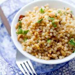 Israeli Couscosu with Peanuts