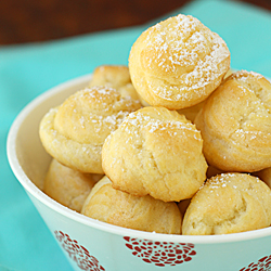 Lemon Mascarpone Cream Cream Puffs