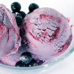 Bilberry and Blackcurrant Ripple