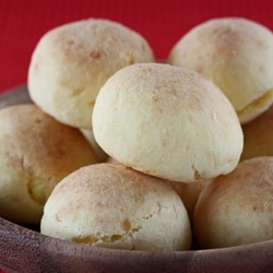 Pão de Queijo (Cheese Bread)