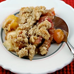 Nectarine and White Peach Crisp