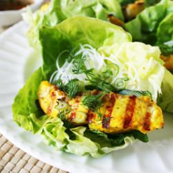 Lettuce Wrap with Grilled Catfish