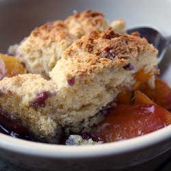 Huckleberry Peach Cobbler