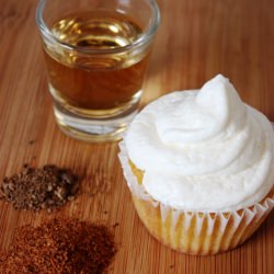 Nutmeg Spice Cupcakes