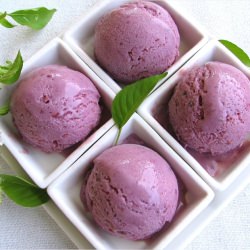 Blackberry and Lemon Basil Gelato