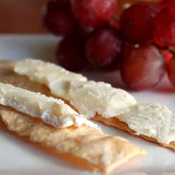 Brie, Flat Bread & Grapes