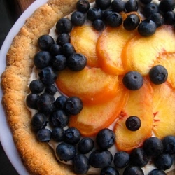 Fresh Fruit and Marscarpone Pie