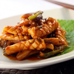 Ojingeo-bokkeum / Stir-fried Squid