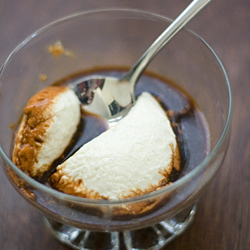 Reverse affogato