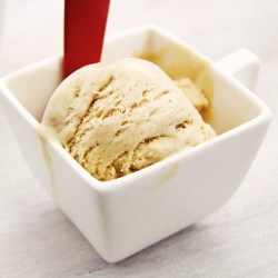 Honey Acacia Ice Cream