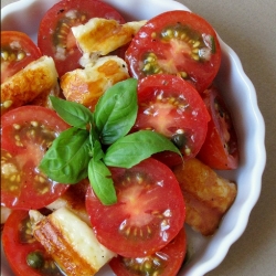 Halloumi Cheese and Tomato Salad