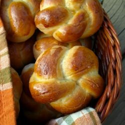 Herb Onion Rosette Dinner Rolls