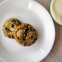 OMG Chocolate Chip Cookies