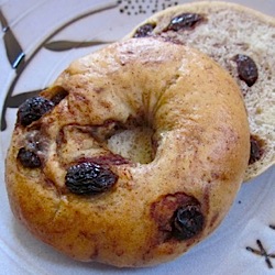 Cinnamon Raisin Bagels