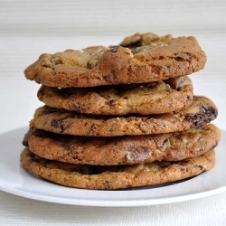 The Ultimate Choc Chip Cookie