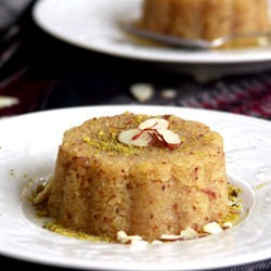 Semolina and Almond Halwa