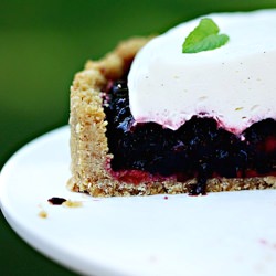 Blackberry Cream Pie